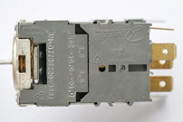TERMOSTAT DANFOSS KOMBINACIJA  077B3640 1542   KAPILARA 1200MMORIGINAL  (K59)
